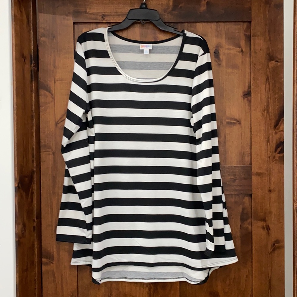 LuLaRoe Top